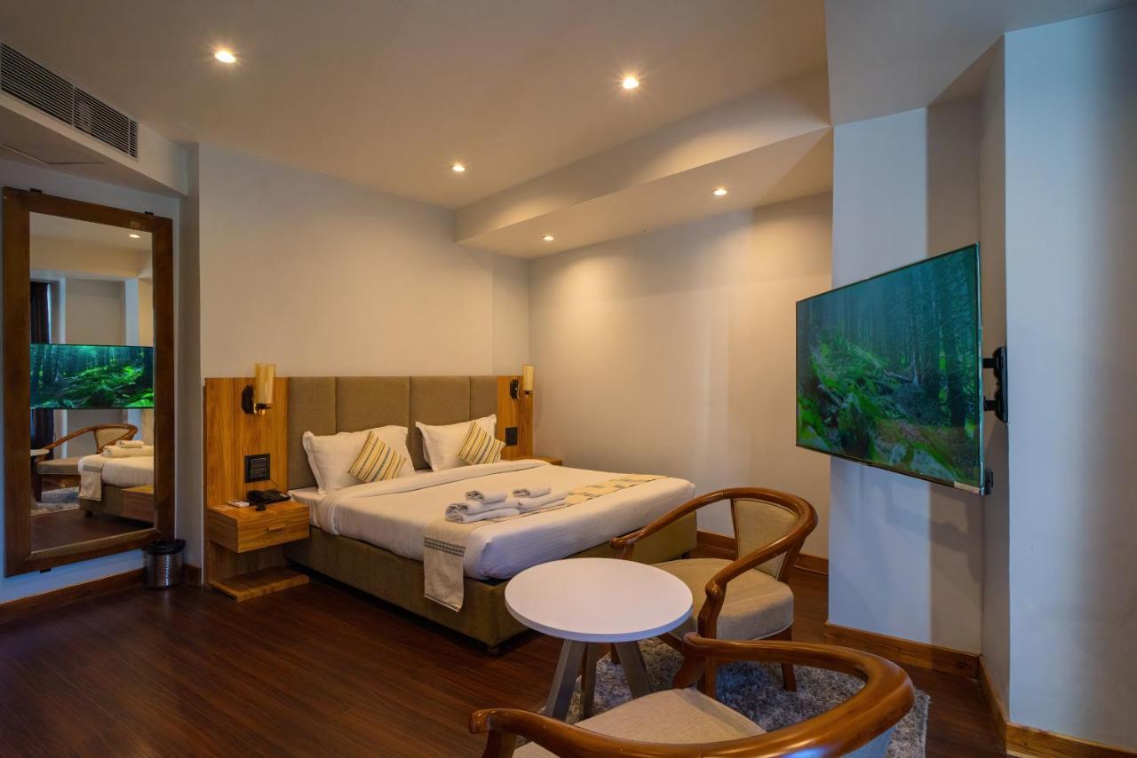 Emerald Hotel Āīzawl Eksteriør bilde